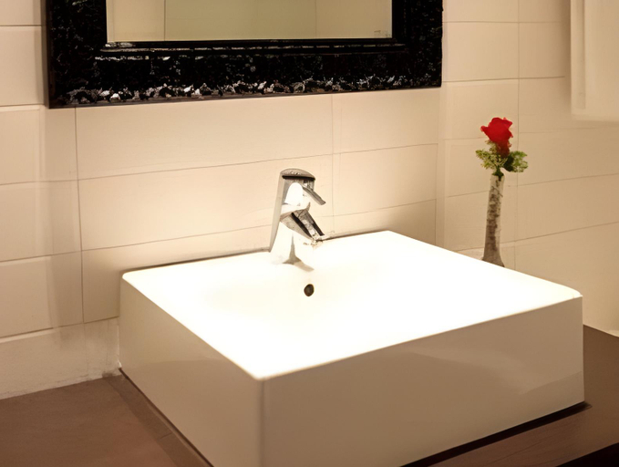 Bathroom 3, Havezathe Carpe Diem, Bergh