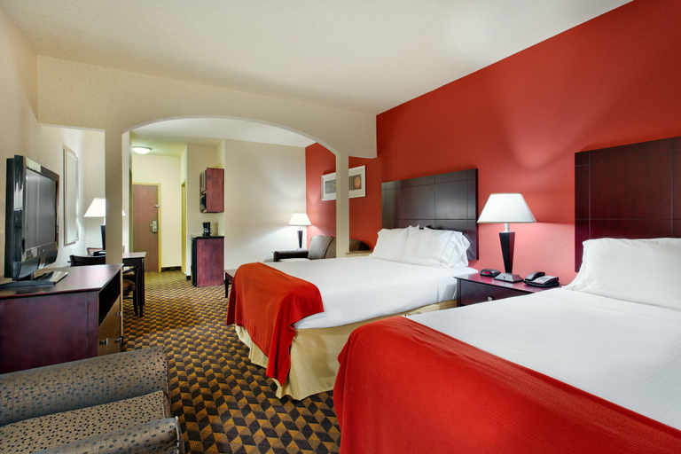 Holiday Inn Express Hotel & Suites Malvern - Tap to explore photos
