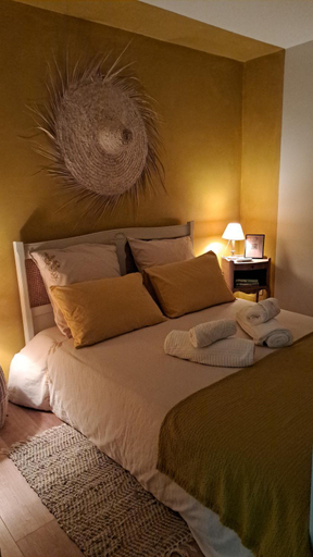 Bedroom, Domaine de Casamene, Bouches-du-Rhône
