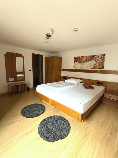 Bedroom 4, Hotel zum Erwin, Karlsruhe