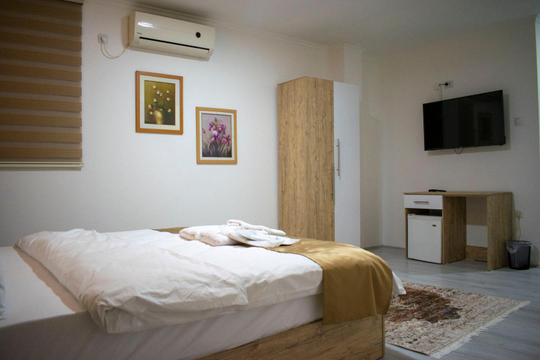 Bedroom 2, Hotel Old Alisa