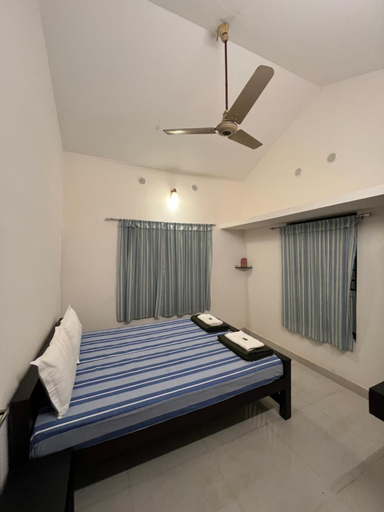 Bedroom 2, The Green Thumb Farm Stay & Nursery , Kottayam