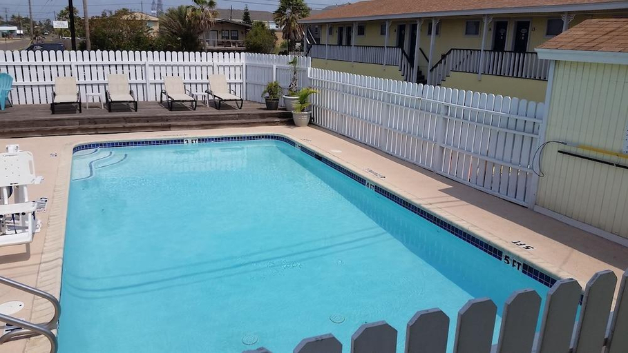 Sport & Beauty 4, Amelia S Landing Hotel, Nueces