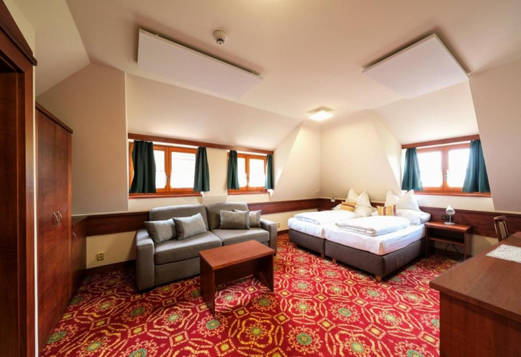 Bedroom 2, Hotel Fortna, Chrudim