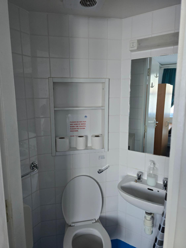 Bathroom 3, The Waterfront, Inverclyde