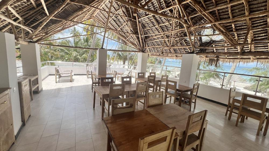 Food & Drinks 5, Seashore boutique hotel, Kaskazini 'B'