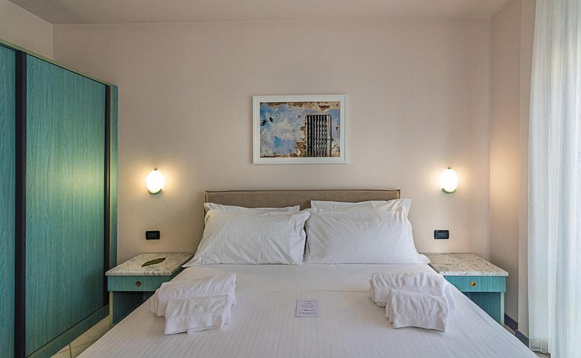 Bedroom 5, Hotel Harmony&Smile, Lucca