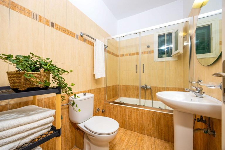 Bathroom 2, Sahara Beach Apartments - Kastraki, South Aegean