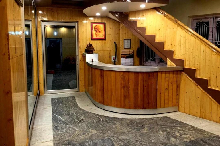 Others 5, Hotel Humza, Srinagar