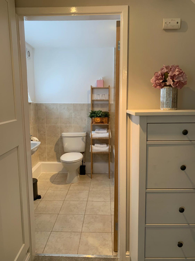 Bathroom, Bakers Cottage, Shropshire