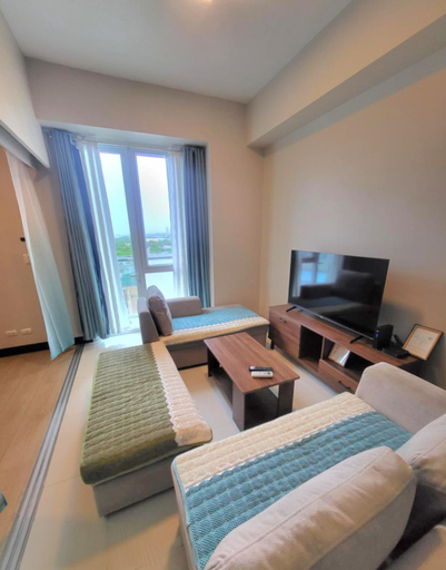 Bedroom 2, Mactan Newtown 8Newtown Boulevard Beach Condo RM6, Lapu-Lapu City