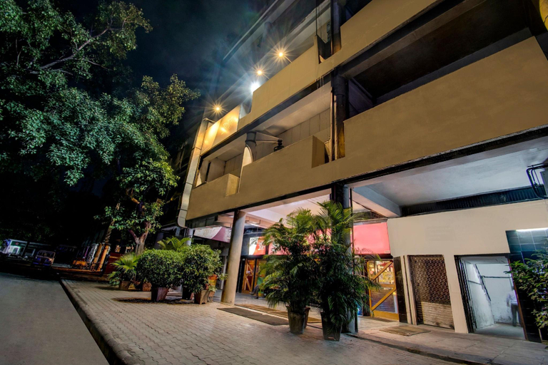 Exterior & Views, Hotel Broadway, Chandigarh