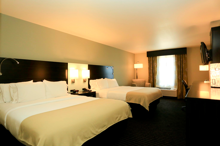 Holiday Inn Express & Suites MARION - Tap to explore photos