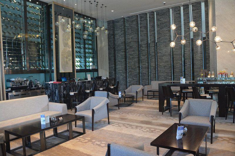 Food & Drinks 2, Days Hotel By Wyndham Chongqing Liangping, Chongqing