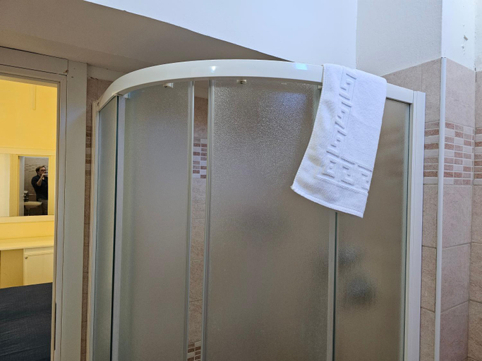 Others 4, Albergo Riviera - Budget Friendly Hotel, Rimini
