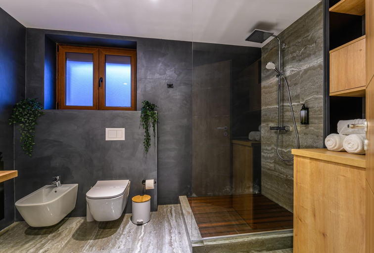 Bathroom 3, KOA - Memo Haus, Brasov
