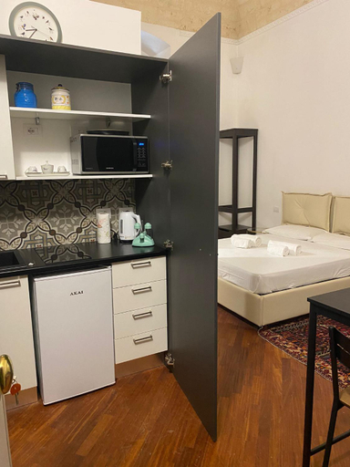 Others 3, Araba Fenice Apartments - Bari Centro, Bari