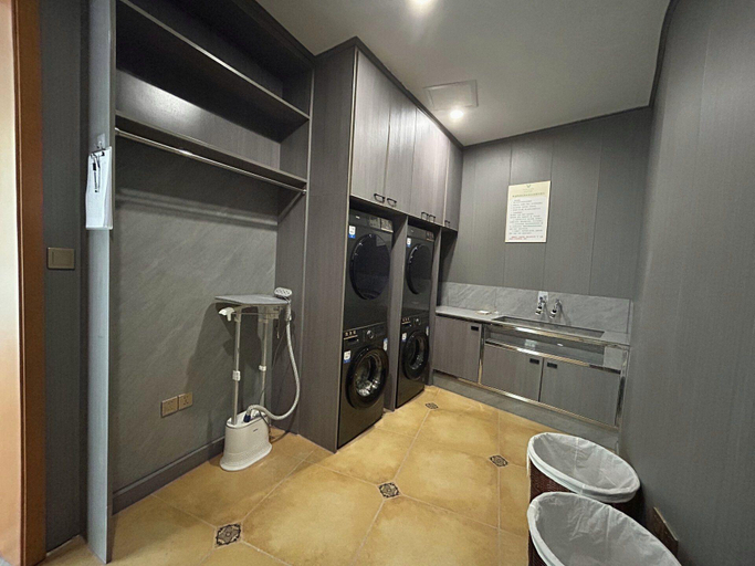 Bathroom, Vienna International Liangjiang Xingfu Square, Chongqing