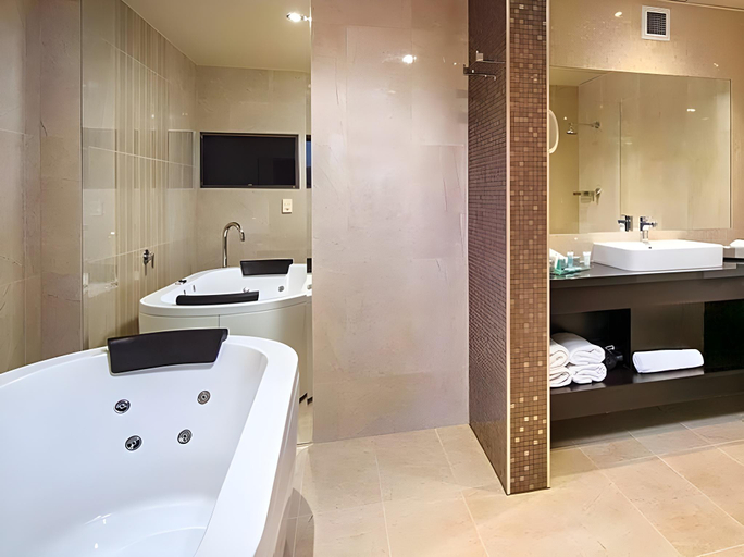 Bathroom 2, Arkaba Hotel, Adelaide