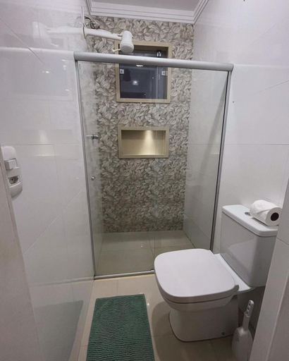 Bathroom 4, Pousada 10 de maio, Itaperuna