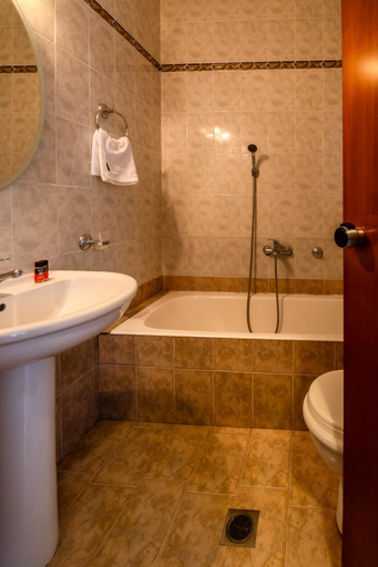 Bathroom 2, Hlidi Hotel, Thessaly