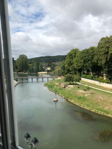 Others 5, LE CABOUILLET, Val-d'Oise