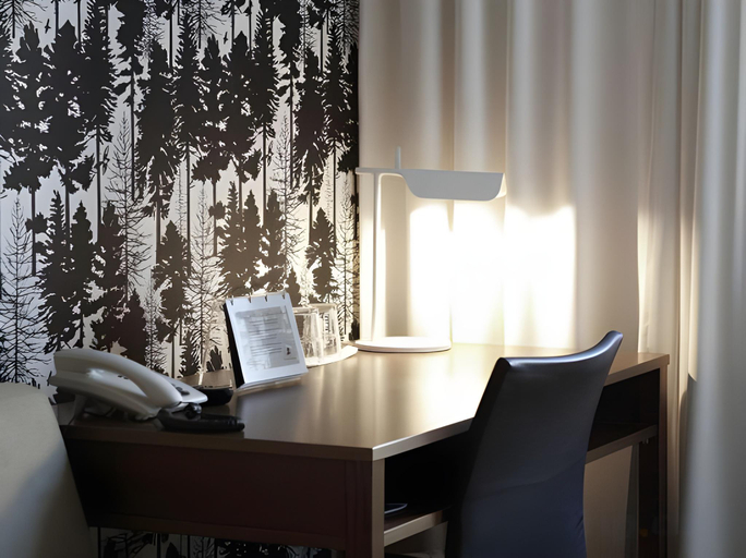 Others 4, Hotell Conrad, Karlskrona