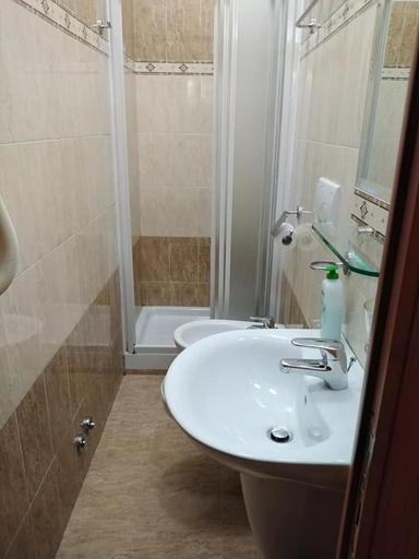 Others 4, Appartamento Privato Simone, Rome
