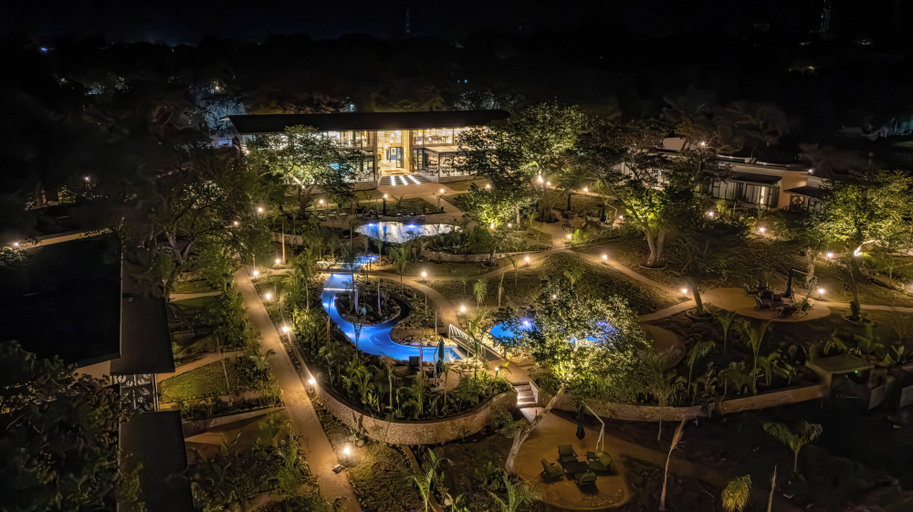Aerial view, Waterfalls Lodge, Hwange