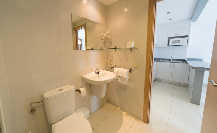Bathroom 4, Embat, Baleares