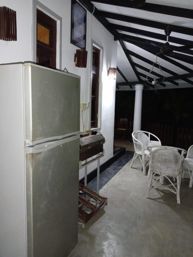 Others 5, Suduwella Apartments, Habaraduwa