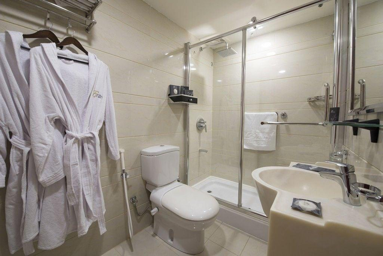 Bathroom 5, Bram Suites, Jeddah
