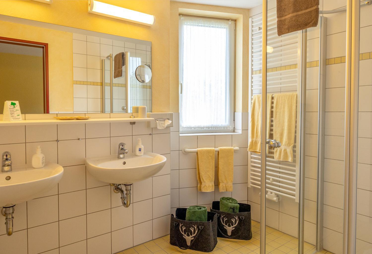 Bathroom 3, Waldhaus am See inklusive MeineCardPlus, Waldeck-Frankenberg