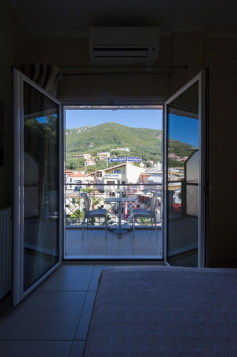 Others 4, Hotel San Nectarios, Epirus