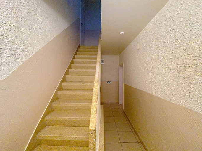 Others 5, Gastenkamers Centersuites, West-Vlaanderen