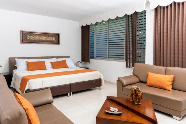 Bedroom 2, Hotel Cafe Cafe Avenida, Salento