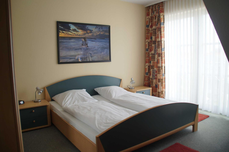 Bedroom 3, Haus Olymp Wo 36, Rostock