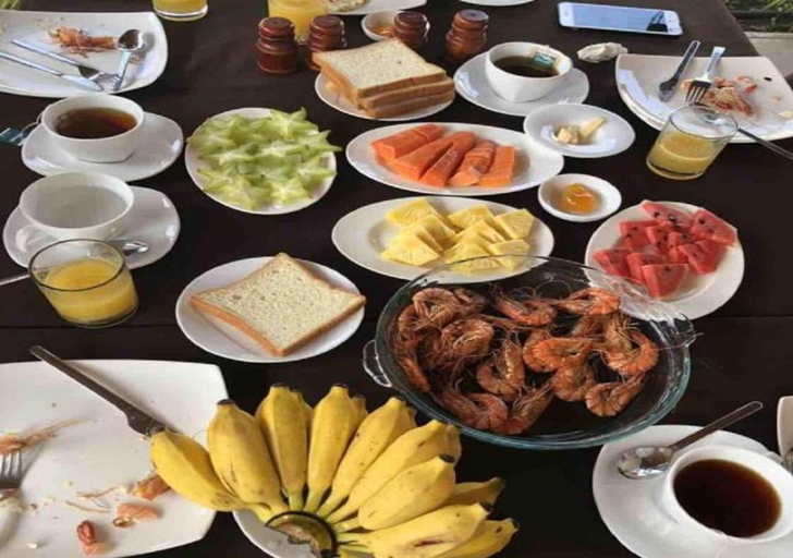 Food & Drinks 4, Sunrise Palace Negombo, Negombo