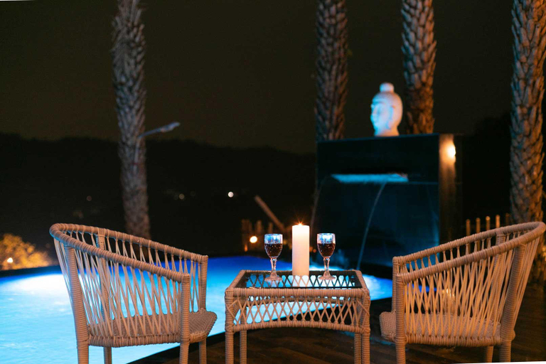 Food & Drinks 5, StayVista at Brickwood Hill with Outdoor Infinity Pool & Jacuzzi, Sahibzada Ajit Singh Nagar
