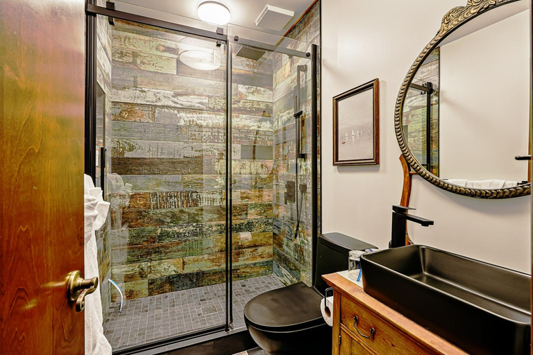 Bathroom 3, Estello Suites & Spa, Le Granit