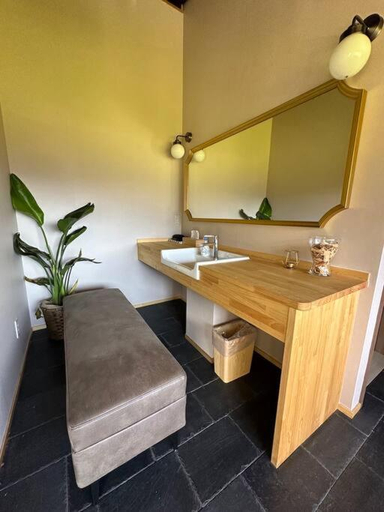 Bathroom 4, ties Camp Ground, Nagiso