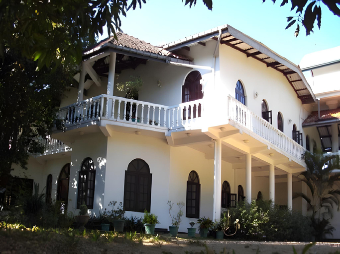Exterior & Views 1, Hotel Breetas Garden, Ambagamuwa