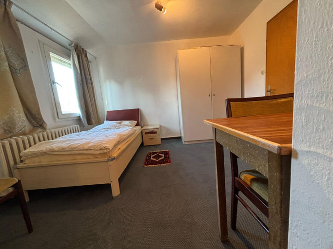 Bedroom 4, Parkhotel Goldlinde, Holzminden