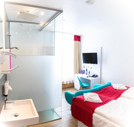 Bedroom 4, Ostseehotel Baabe family & SPA, Vorpommern-Rügen