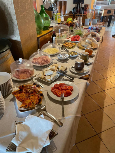 Food & Drinks 5, Hotel Aurora, Livorno
