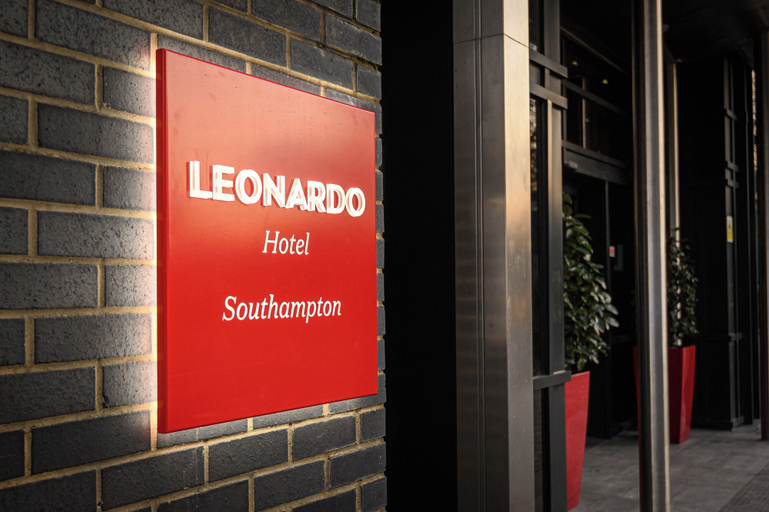 Exterior & Views 2, Leonardo Hotel Southampton, Southampton