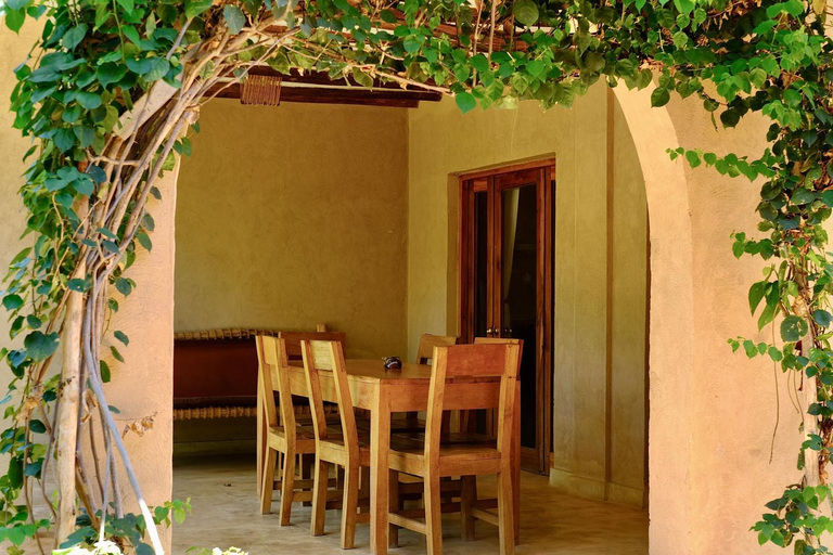 Food & Drinks 5, LaPili Residence, Kaskazini 'B'