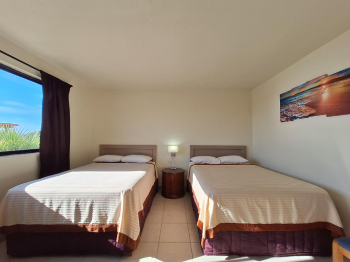 Bedroom 2, #33 Bungalow Seaside Hotel & Victors RV Park, Mexicali