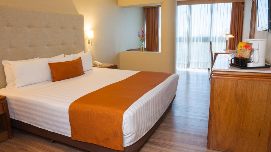 Bedroom 3, El Diplomatico, Mexico City