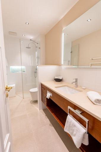 Bathroom 4, ROEWERS Privathotel, Vorpommern-Rügen